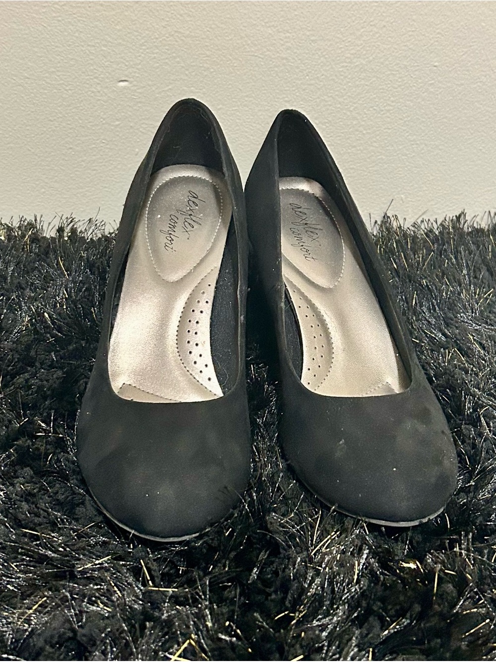 dexflex comfort Black Women's Round-Toe Heels